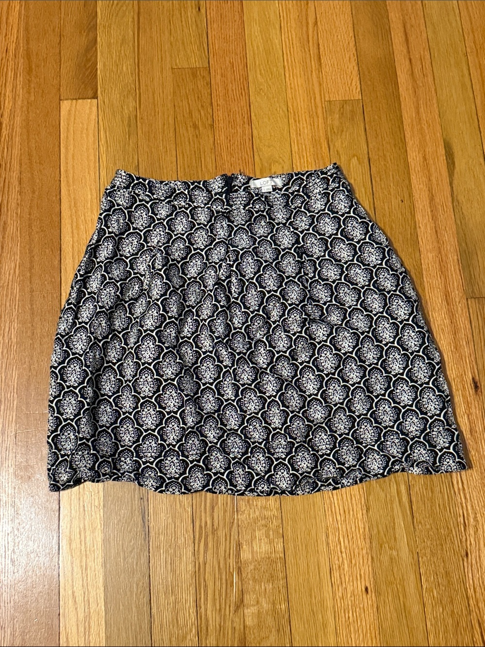 Ann Taylor Loft Black Cream Floral Linen Blend Mini Skirt Size 2
